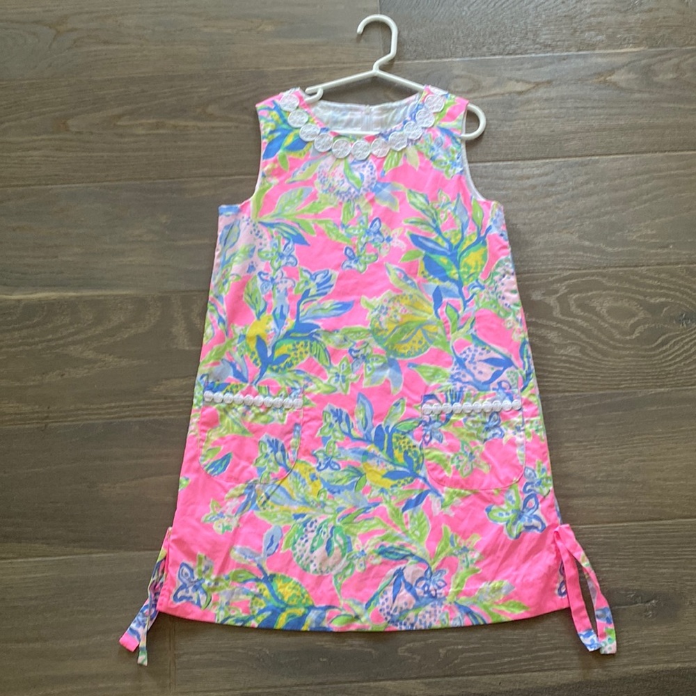 Lilly Pulitzer girls size 8 shift Excellent Condition